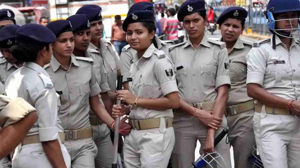 समस्तीपुर पुलिस लाइन स्थित निर्माणाधीन महिला सिपाही बैरक के निर्माण में बड़ी गड़बड़ी, ठेकेदार पर FIR दर्ज 1 Picsart 22 09 23 14 07 47 225 1