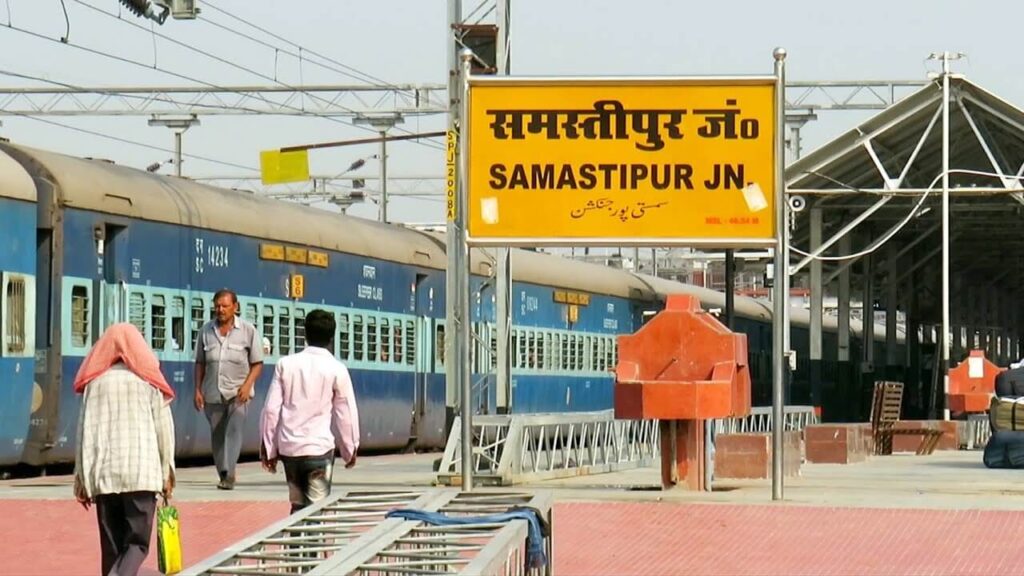 समस्तीपुर: यात्रियों की सुविधा के मद्देनजर नियमित एक्सप्रेस ट्रेनों में लगाये जा रहे अतिरिक्त कोच 1 maxresdefault1 01