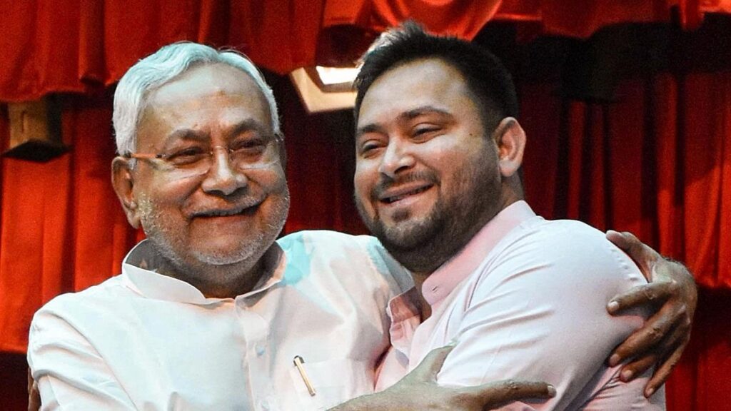 मांझी के बेटे का दावा-10 दिन में तेजस्वी बनेंगे मुख्यमंत्री: कहा- लालू करने जा रहे बड़ा खेल.. किसी भी वक्त नीतीश भंग कर सकते हैं विधानसभा 1 nitish tejaswi 0 sixteen nine