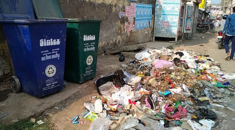 87d41247fb9e36f4de79aa5c5df6b25a49933043612f28405831110ffb2e6178 01