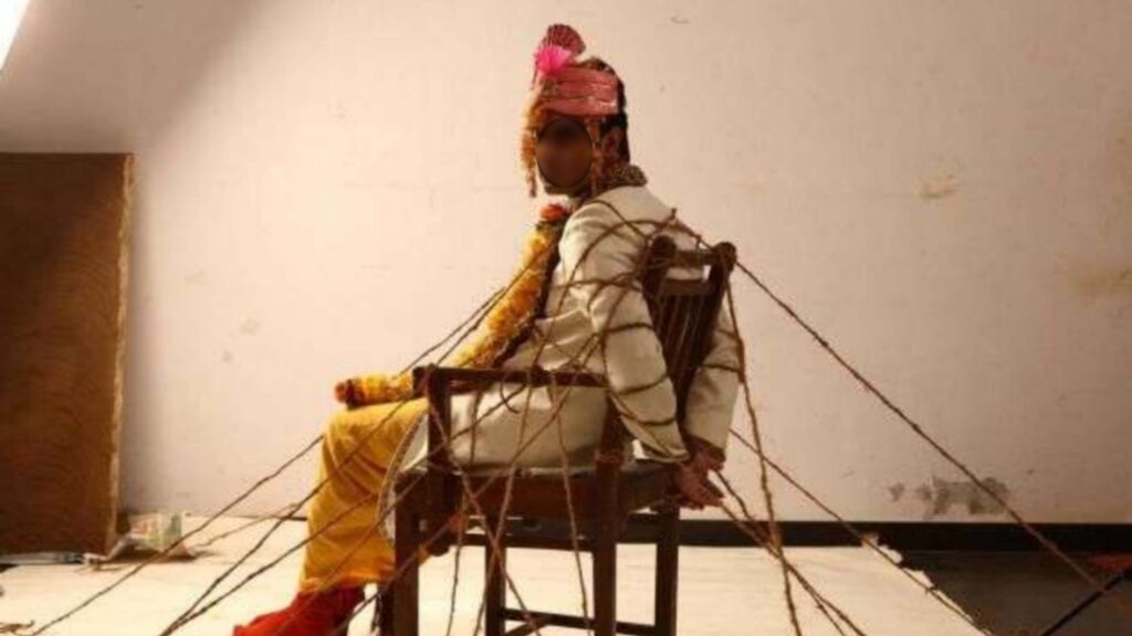 बिहार: पहले किया अपहरण, फिर पकड़ौआ विवाह, लड़की ले जाने से किया मना तो गर्दन पर चलाया कचिया, गंभीर 1 Picsart 22 10 22 12 51 18 752