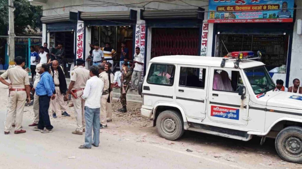 फाइनेंस कर्मी ने अपने साथ लूट की फर्जी कहानी बनाई, समस्तीपुर पुलिस ने ऐसे खोल दी पोल... 1 Picsart 22 10 27 17 12 35 458