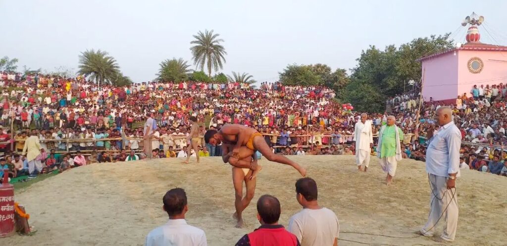 विभूतिपुर के दैता पोखर पर अंतर्राज्यीय दंगल कुश्ती प्रतियोगिता का आयोजन 7 अक्टूबर से 1 WhatsApp Image 2019 10 12 at 10.07.25 AM 01