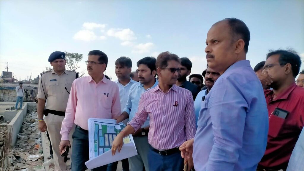 समस्तीपुर बाजार समिति को 69 करोड़ की लागत से बनाया जाएगा देश स्तर का बाजार, पदाधिकारियों ने किया निरीक्षण 1 70c86da8 03da 4f92 aba0 daadfa7151b4 1667299496014 01