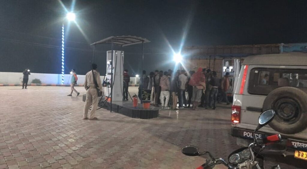 पेट्रोल पंप कर्मी के बयान पर दर्ज हुई लूट व फायरिंग की प्राथमिकी, CCTV फुटेज के आधार पर पुलिस कर रही जांच 1 IMG 20221109 WA0139 01