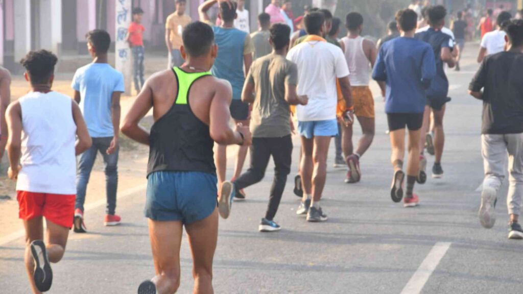 समस्तीपुर में नशामुक्त समाज के लिए जागरुकता अभियान के तहत मिनी मैराथन दौड़ का होगा आयोजन, मिलेंगे यह ईनाम... 1 Picsart 22 11 06 08 34 51 348