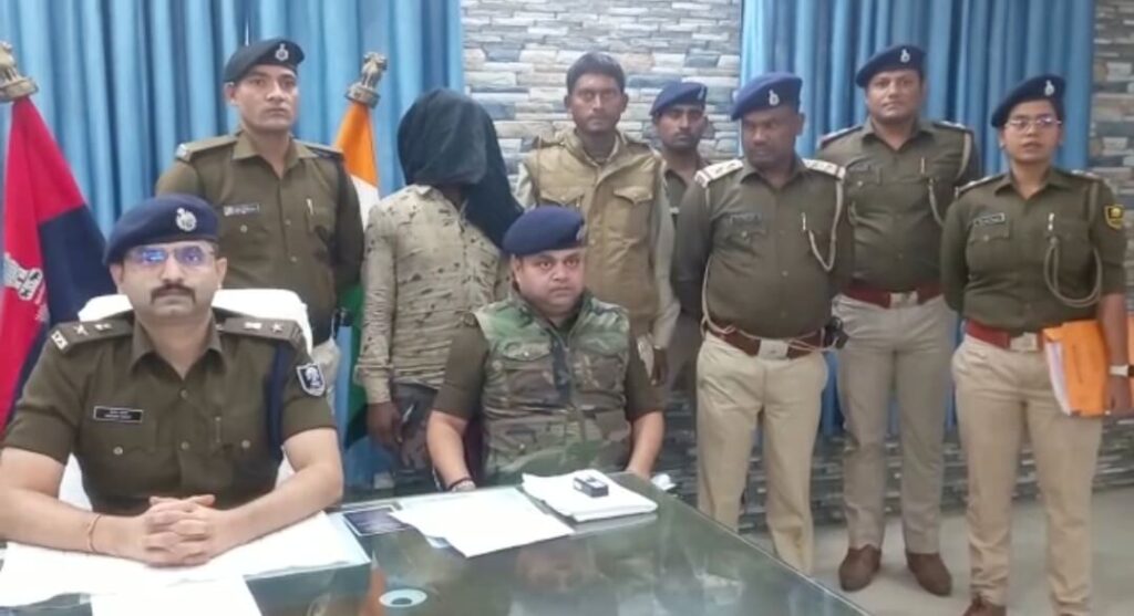 नाबालिग बच्ची के साथ दु'ष्कर्म और नृशसंता के आरोपी को समस्तीपुर पुलिस ने आसाम से किया गिरफ्तार 1 Screenshot 2022 11 22 15 34 24 44 92460851df6f172a4592fca41cc2d2e6 01
