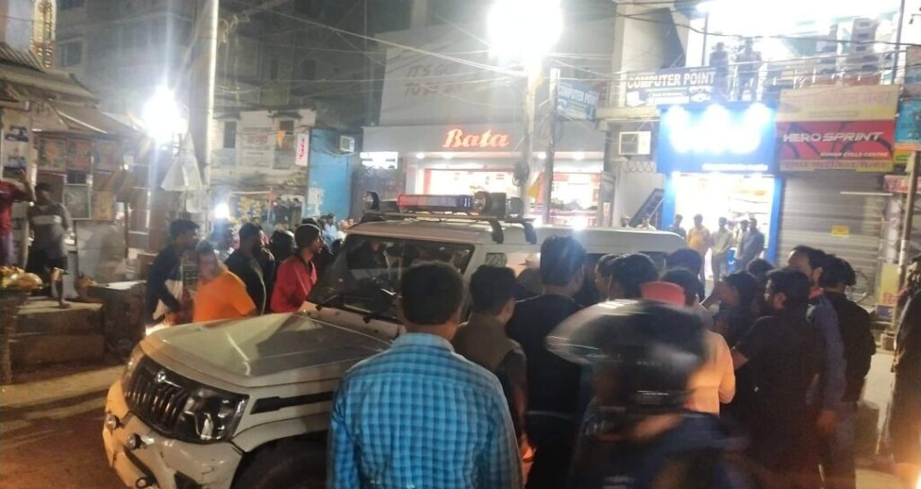 समस्तीपुर शहर के रामबाबू चौक पर 155 लीटर विदेशी शराब के साथ धराए दोनों धंधेबाजों को भेजा गया जेल 1 Screenshot 2022 11 24 10 26 35 32 683217e859333056183f9c92847ceb42 01