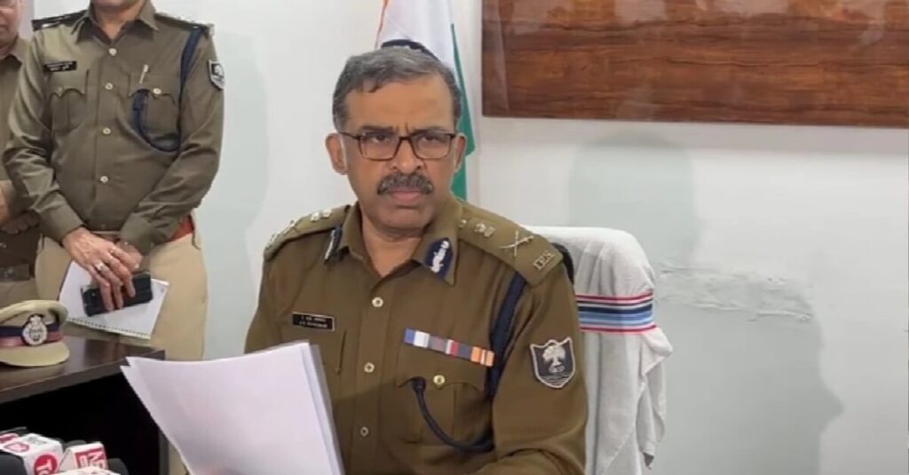 छपरा जहरीली शराबकांड में ADG का बड़ा खुलासा, दूसरे केमिकल से हुआ शराब निर्माण, थाने से जब्त स्पिरिट से नहीं कर रहा है मैच 1 20221223 183539