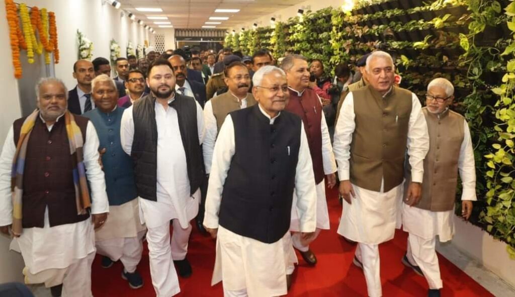 तेजस्वी यादव को कब मुख्यमंत्री बनाएंगे नीतीश, क्या सितंबर में कही जगदानंद सिंह की बात 2023 में सच होगी ? 1 FB IMG 1670913804372 01