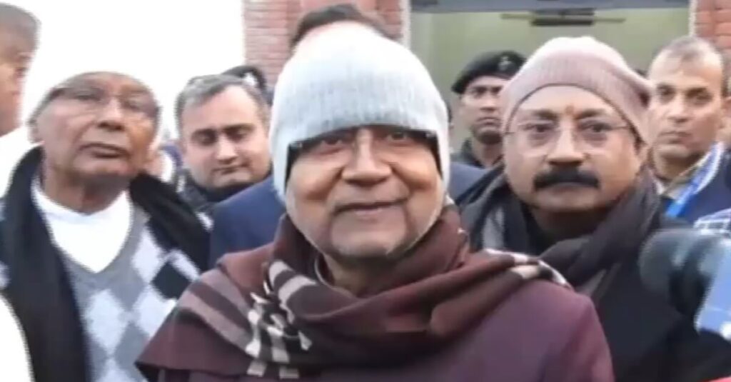 उपेन्द्र कुशवाहा नहीं बनेंगे डिप्टी सीएम, CM नीतीश बोले- पता नहीं कौन कर रहा फालतू बात 1 20230111 185420