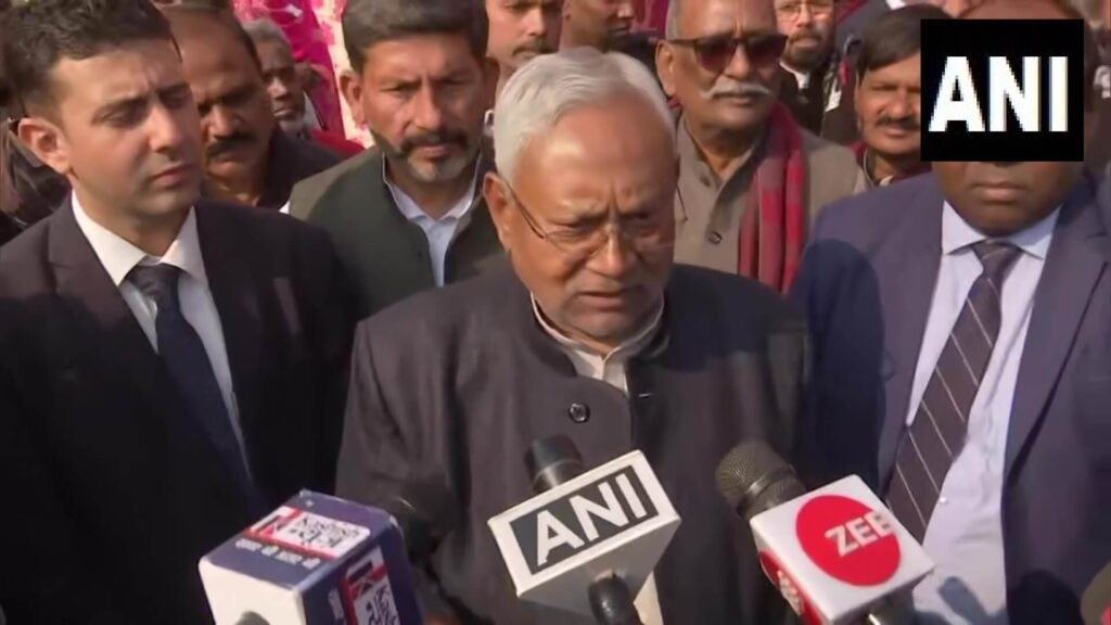'धर्म के मामले पर कुछ नहीं कहेंगे, सबको इज्जत मिलनी चाहिए', रामचरितमानस विवाद पर 7वें दिन CM ने तोड़ी चुप्पी 1 20230117 155127
