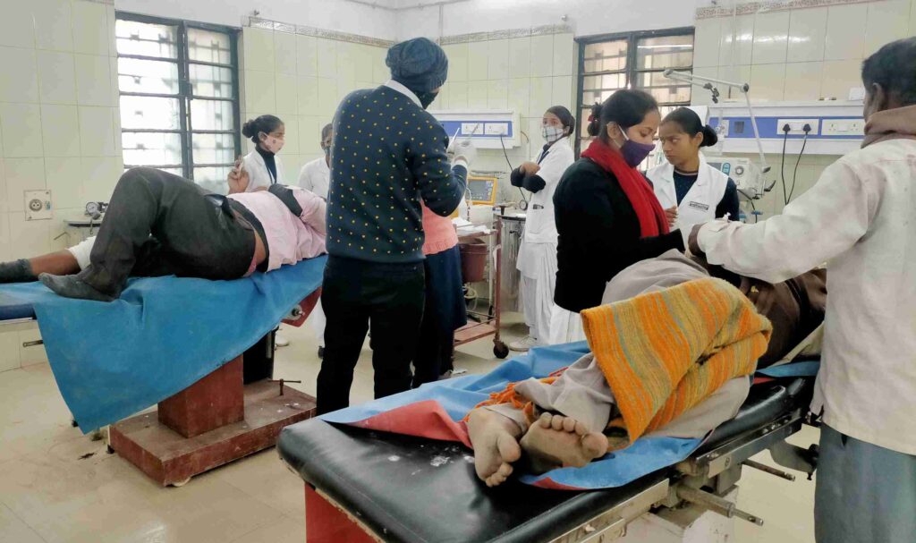 समस्तीपुर-खानपुर मुख्य मार्ग पर ऑटो और ट्रैक्टर के बीच आमने-सामने हुई टक्कर में 6 जख्मी, 2 PMCH रेफर 1 459e3ab5 fa0a 49f0 8cf1 523647712120 1673684911697 01