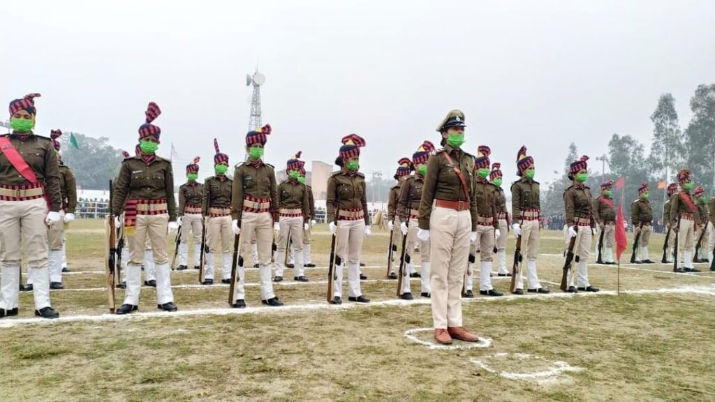 बिहार दारोगा के 1275 पदों के लिए आवेदन आज से, सहायता के लिए हेल्पलाइन नंबर भी जारी 1 FB IMG 1674359410193 01