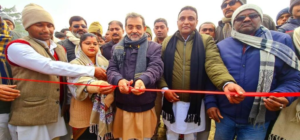 दलसिंहसराय में राम लखन महतो मेमोरियल क्रिकेट टूर्नामेंट का हुआ शानदार आगाज, JDU नेता उपेंद्र कुशवाहा ने किया उद्घाटन 1 IMG 20230108 WA0094