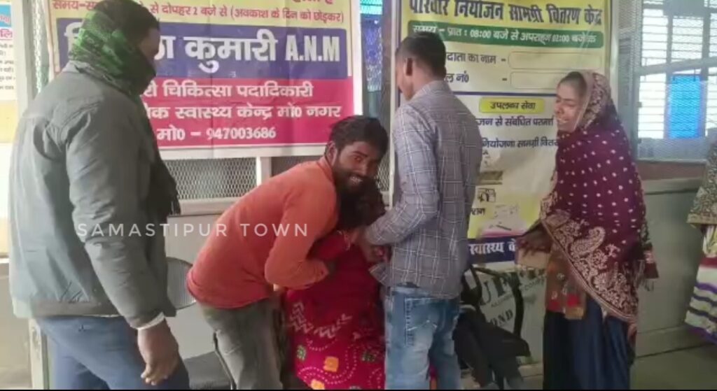 समस्तीपुर में छोटे भाई ने बड़े भाई को चाकू मारकर की हत्या, भतीजा को भी किया घायल 1 Screenshot 2023 01 13 16 28 28 31 92460851df6f172a4592fca41cc2d2e6 01 01