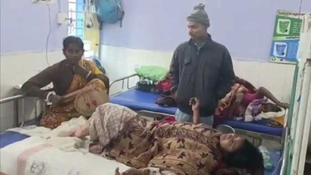 बिहार: श्राद्धकर्म में खत्म हो गया दही तो नाराज पड़ोसियों ने घरवालों पर फेंके गर्म चावल और पानी, 10 जख्मी 1 n465099002167456137701957fea4844ce90a55aa0f6ca3bb2bf3c84874145dd242b1714ac0b14865b6af76
