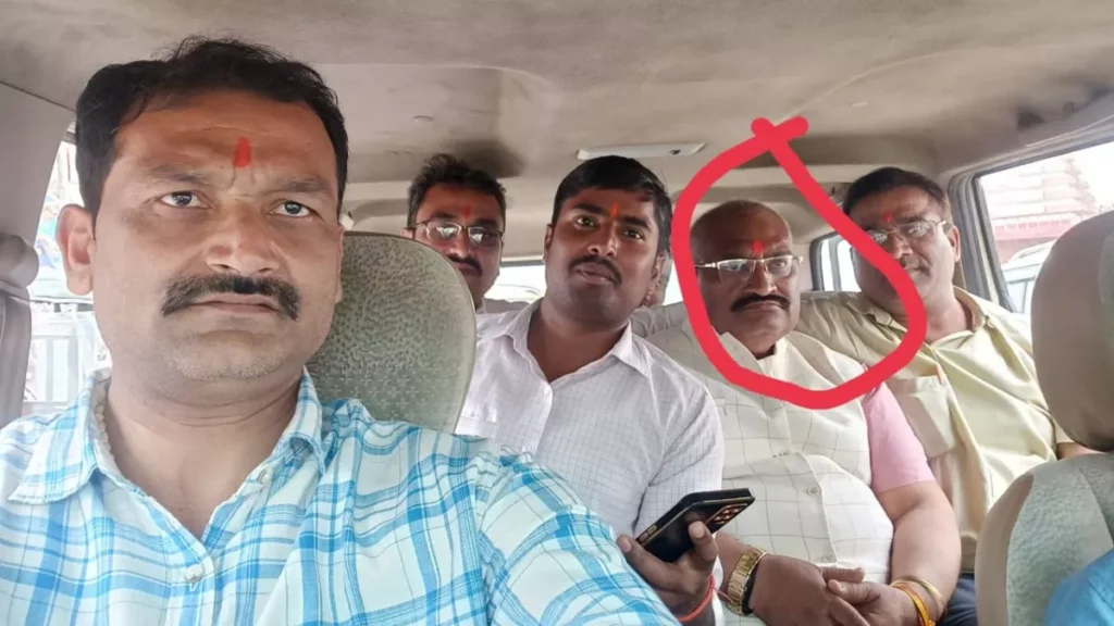 बिहार: नए DEO ने रात में संभाला पदभार सुबह होते ही 50 हजार रुपये रिश्वत लेते निगरानी ने दबोचा 1 16 03 2023 sitamari bribe dr sanjay 23357930.webp