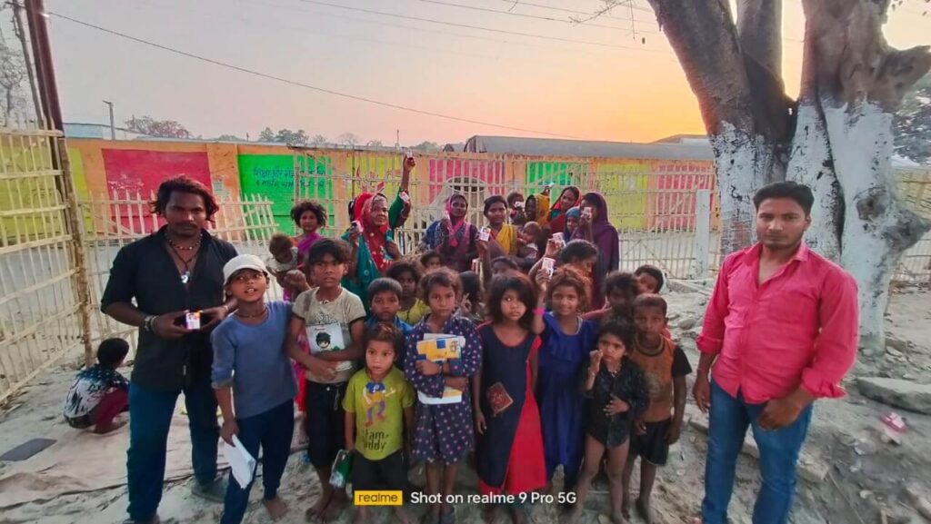 'द उम्मीद पाठशाला' में बच्चों और उनके अभिभावकों के बीच "हमारे जीवन में शिक्षा का महत्व" और "स्वच्छता" पर संगोष्ठी का आयोजन 1 IMG 20230304 WA0010 01