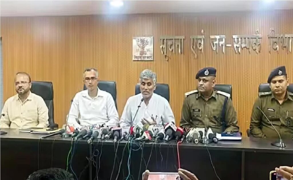 तमिलनाडु विवाद: पटना में बना था प्रवासी मजदूरों से मारपीट का वीडियो, EOU ने एक और केस किया दर्ज, जानें डिटेल 1 Prabhatkhabar2023 032112b4e8 5736 4173 9181 7a6ed1712ae51b4b12c5 dddf 4965 81b7 d09d624197dc 01