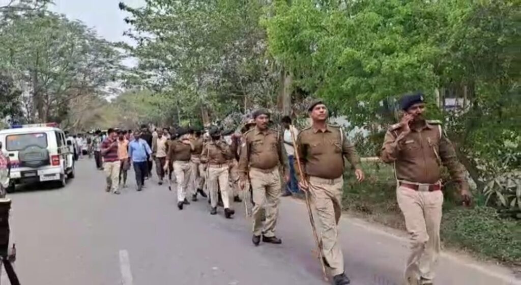 दलसिंहसराय में कोल्ड स्टोर पर कब्जा दिलाने के दौरान हुए झड़प मामले में तीन अलग-अलग प्राथमिकी दर्ज 1 Screenshot 2023 03 10 22 06 58 20 92460851df6f172a4592fca41cc2d2e6 01
