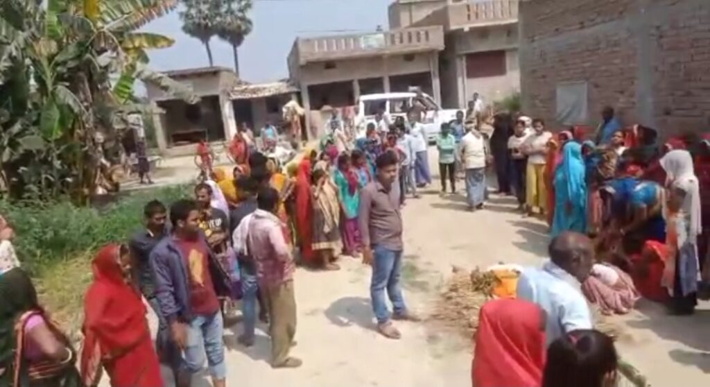 समस्तीपुर: पत्नी ने शराबी पति की ईंट से सर कुचल कर मौ'त के घाट उतारा, पत्नी को पुलिस ने किया गिरफ्तार 1 Screenshot 2023 03 15 13 25 10 02 92460851df6f172a4592fca41cc2d2e6 01