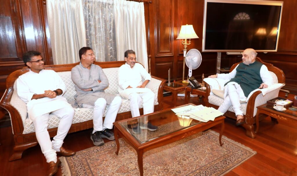 अमित शाह से मिलने दिल्ली पहुंचे कुशवाहा, क्या फिर से NDA में होगी वापसी? 1 20230420 220245