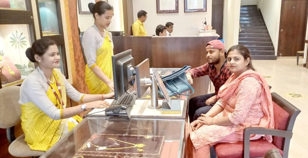 अक्षय तृतीया पर 'तनिष्क' लेकर आया है 20% तक का स्पेशल डिस्काउंट ऑफर, वहीं पुराने गहनों पर 100% एक्सचेंज ऑफर 1 IMG 20230420 WA0069 01