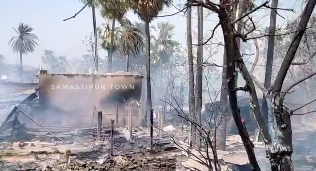 मोहिउद्दीननगर के सिवैसिंगपुर गांव में लगी भीषण आग, 100 से अधिक घर जलकर हुए खाक 1 Screenshot 2023 04 20 15 22 13 92 92460851df6f172a4592fca41cc2d2e6 01