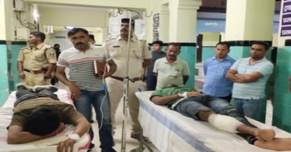 मोतिहारी में पुलिस और बैंक लुटेरों के बीच मुठभेड़, दनादन चली गोलियां; 7 जख्मी 1 20230509 104122