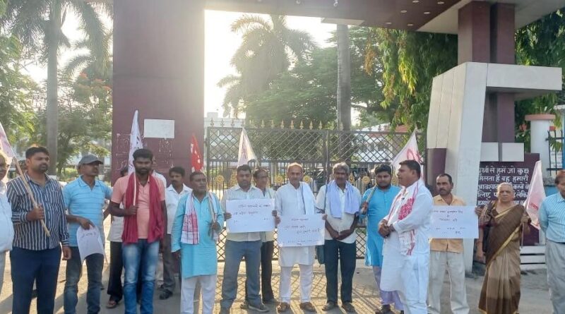 महिला पहलवानों को जंतर मंतर स्थित धरना स्थल से जबरन हटाने के विरोध में समस्तीपुर में निकाला प्रतिरोध मार्च 1 IMG 20230529 WA0041 01