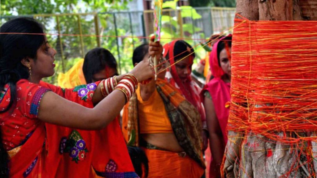 समस्तीपुर: वट सावित्री के दिन उजड़ा सुहाग व सुनी हो गई गोद, सड़क हादसे में पति व बेटे की मौ'त, पत्नी घायल 1 Picsart 23 05 19 18 41 55 161