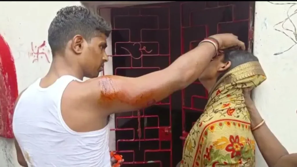 बिहार: दो बच्चों की मां को तीन बच्चों के बाप से हुआ प्यार, पति ने मंदिर में करा दी दोनों की शादी 1 06 07 2023 extra marital affair 1 23463058