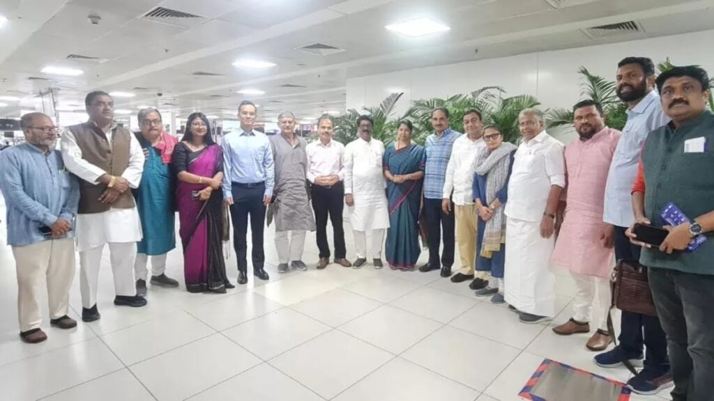 29 07 2023 india delegation 23485586 85649751