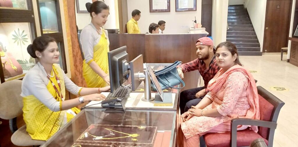 तनिष्क समस्तीपुर में धनतेरस के लिए एडवांस बुकिंग शुरू, आभूषणों पर 25 प्रतिशत तक की छूट 1 IMG 20230420 WA0069 01