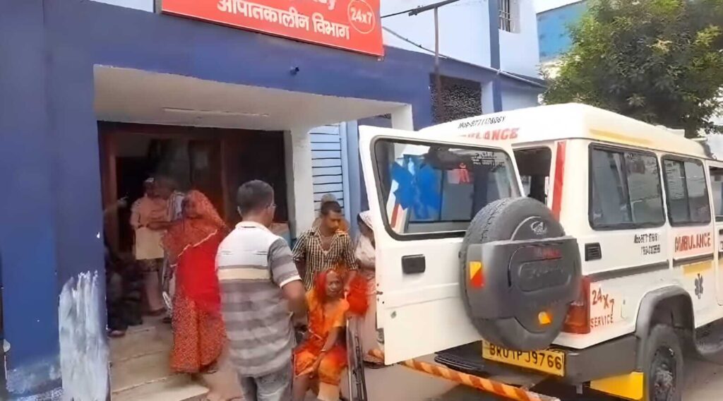 एम्बुलेंस चालकों की अनिश्चित हड़ताल से मरीजों की सांसे अटकी, मुंहमांगी कीमतों पर लेना पड़ रहा निजी एम्बुलेंस 1 IMG 20230714 WA0060