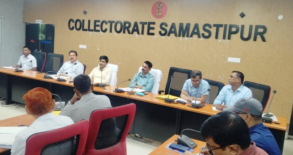 जो भी किसान अपने खेत में पराली जलाएंगे उन्हे अन्य सरकारी योजनाओं का लाभ नहीं मिलेगा : डीएम 1 IMG 20230811 WA0124 01