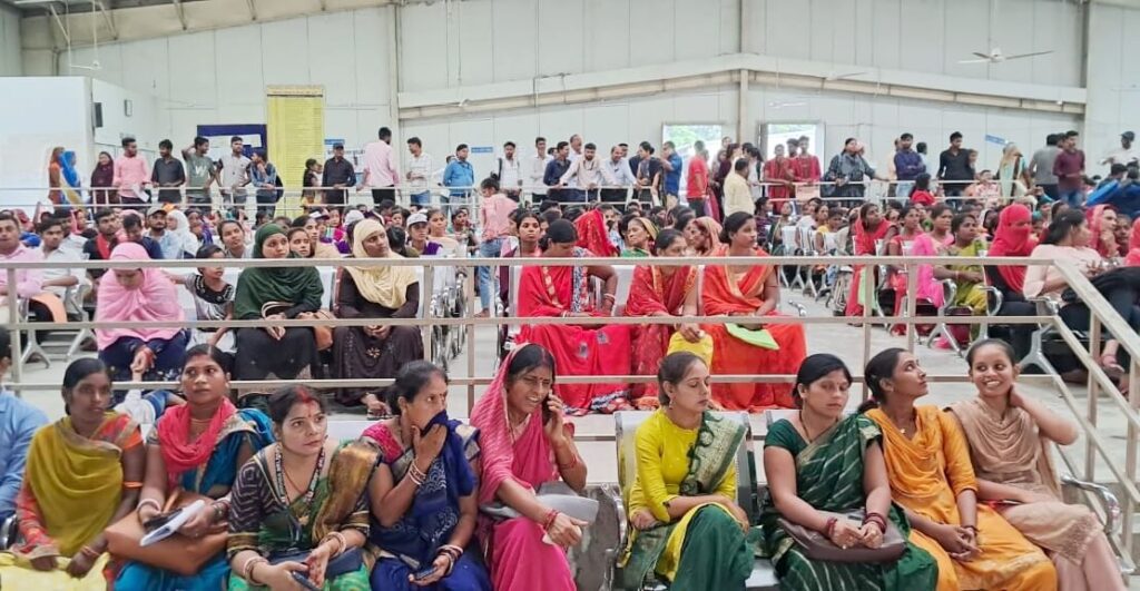 समस्तीपुर DRCC परिसर में रोजगार सह मार्गदर्शन मेले का आयोजन, 592 युवाओं ने कराया निबंधन 1 IMG 20230923 WA0015 01