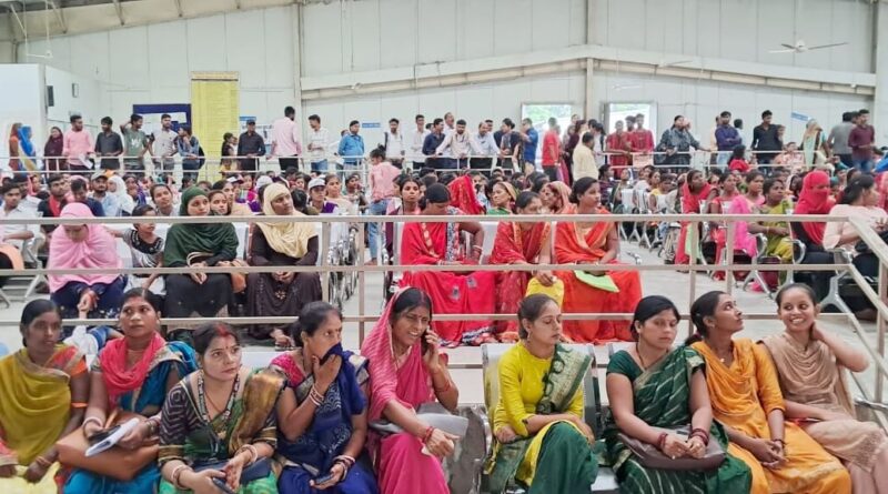 समस्तीपुर DRCC परिसर में रोजगार सह मार्गदर्शन मेले का आयोजन, 592 युवाओं ने कराया निबंधन 1 IMG 20230923 WA0015 01