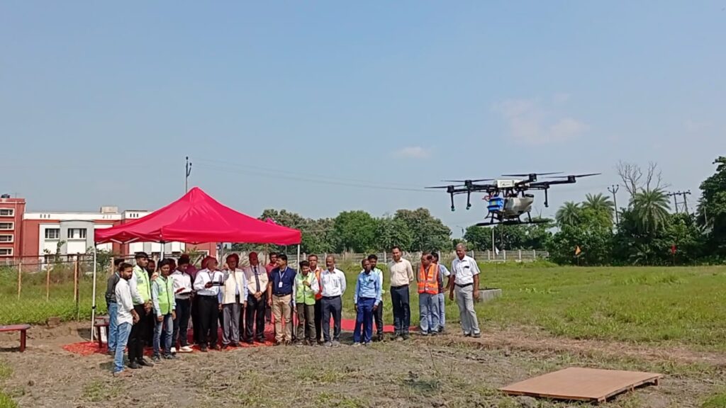 पूर्वोत्तर भारत में पहली बार ड्रोन पायलट के ट्रेनिंग की शुरुआत समस्तीपुर के केंद्रीय कृषि विश्वविद्यालय पूसा में... 1 IMG 20231020 WA0009