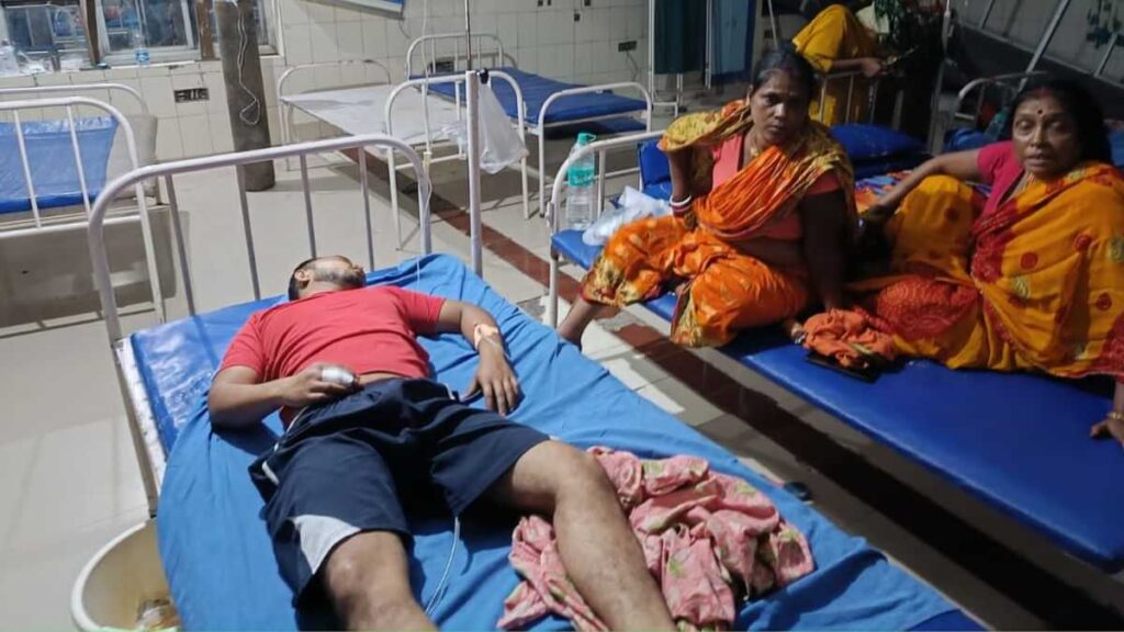 बिहार: हेलो, जल्दी मेरे घर आ जाओ; गर्लफ्रेंड ने बुलाया, परिजनों ने काट दिया बॉयफ्रेंड का प्राइवेट पार्ट, कराह रहा युवक 1 bihar 1 1