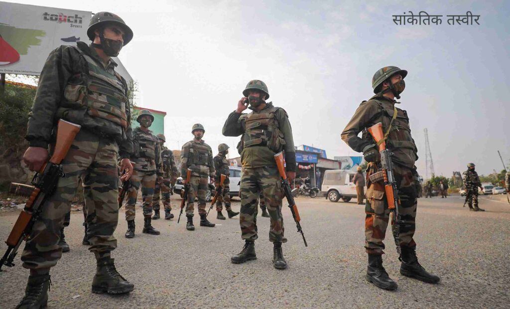 छठ में समस्तीपुर अपने घर आए असम राइफल्स के जवान की बछवाड़ा में हत्या, गला दबाकर हाथ और पैर भी तोड़े 1 1180743 army 2 pti 01
