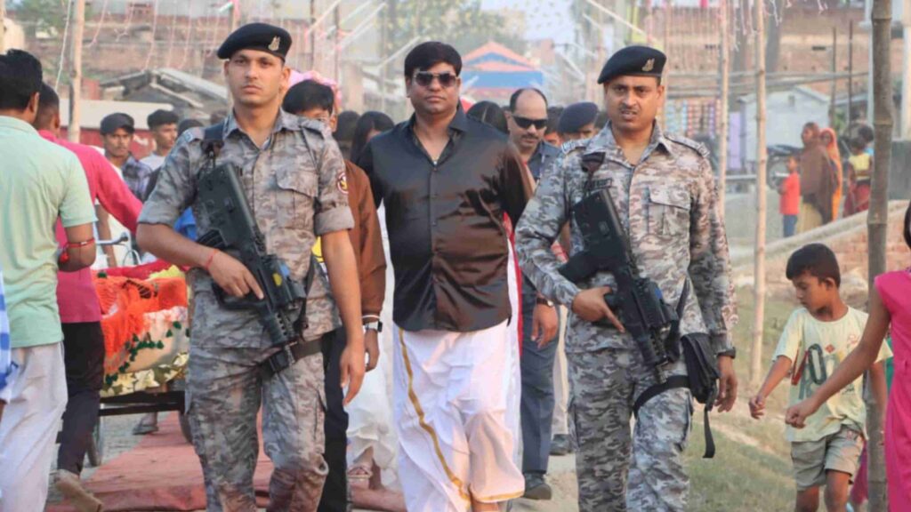 नाबालिग से गैंगरे'प मामले में किसी भी आरोपी की गिरफ्तारी नहीं होने पर समस्तीपुर SP कार्यालय का मुकेश सहनी करेंगे घेराव 1 Picsart 23 11 30 19 12 27 598
