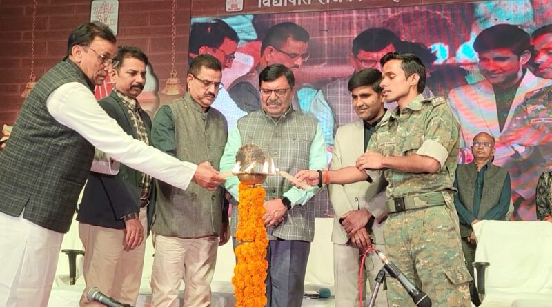 Screenshot 20231125 200959 Gallery