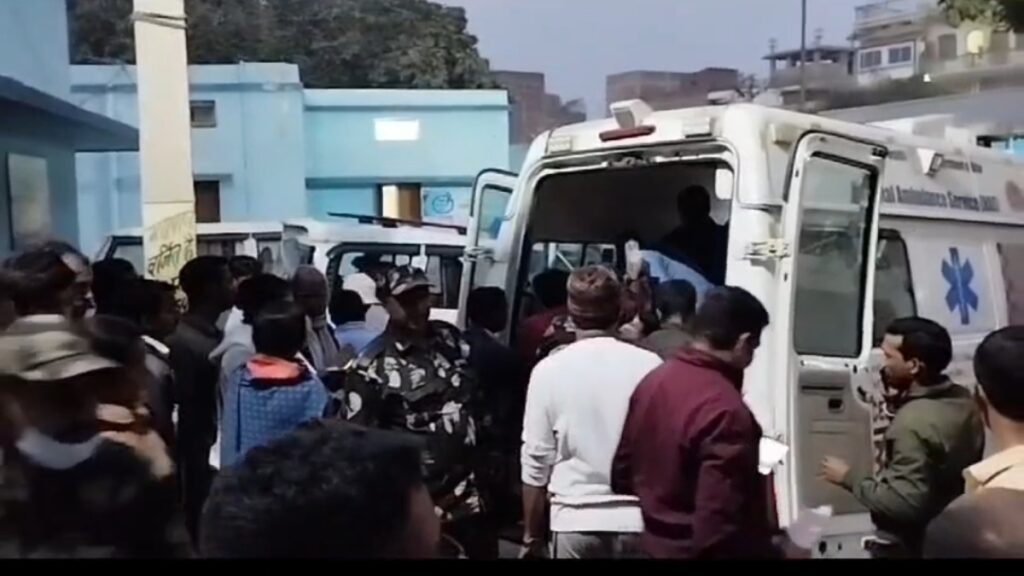 चार सहेलियों ने एक साथ खाया जहर, दो सगी बहनें, एक ने तोड़ा दम, तीन जूझ रही जिंदगी और मौत से 1 image 51 5