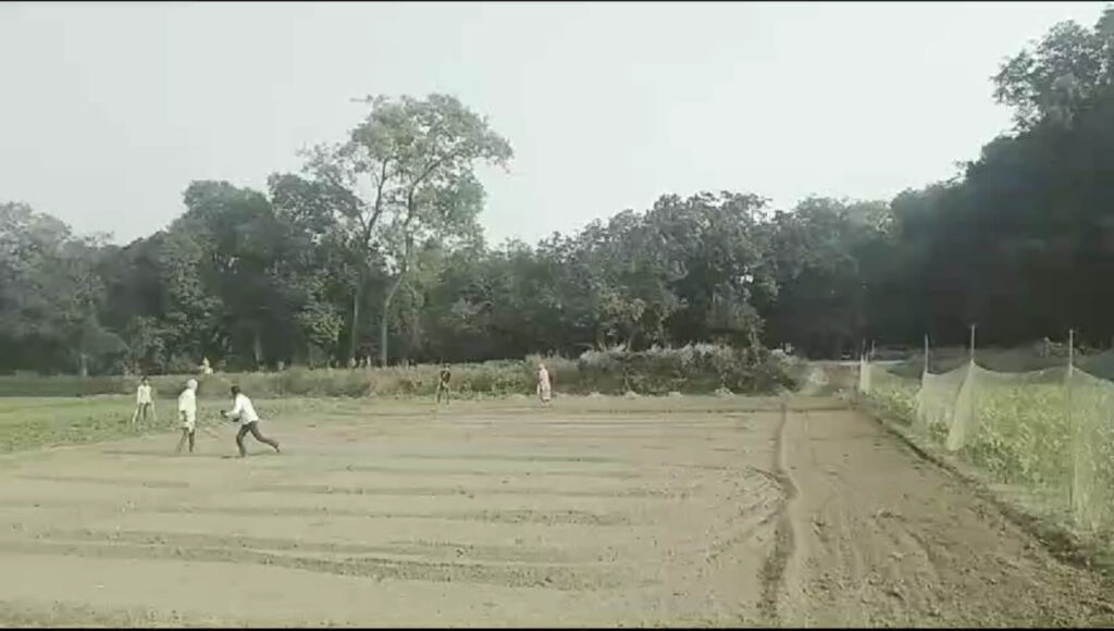 रोसड़ा में जमीनी विवाद को लेकर चचेरे भाई और चाचा को गोली मारने का लाइव वीडियो आया सामनें... 1 20231213120034