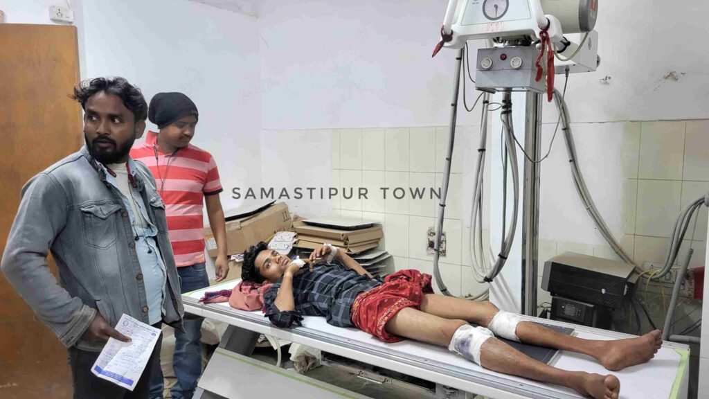 समस्तीपुर: शादी समारोह में हर्ष फायरिंग के दौरान डीजे के ऑपरेटर को लगी गोली, 14 घंटे बाद घटना हुआ उजागर 1 20231215 152121 01