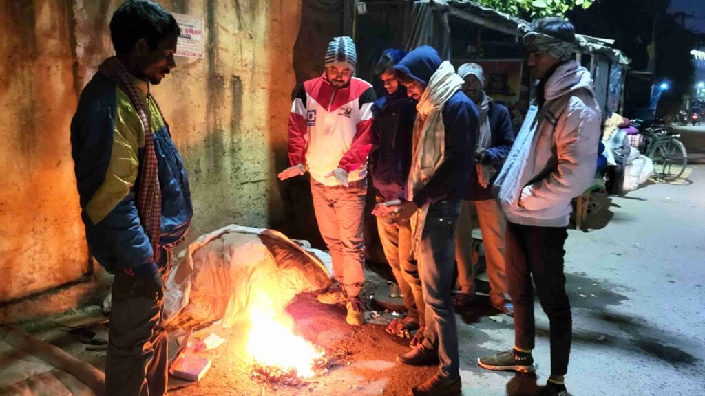 बिहार में फिलहाल ठंड से राहत नहीं, कल से बढ़ेगी कनकनी, जानें मौसम का लेटेस्ट अपडेट 1 20231231 175026 01