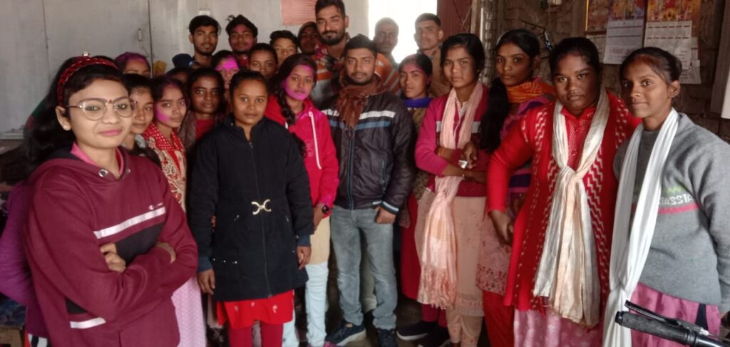 दीक्षांत समारोह का आयोजन, नम आंखों से विदा हुए बच्चे 1 IMG 20240130 WA0035