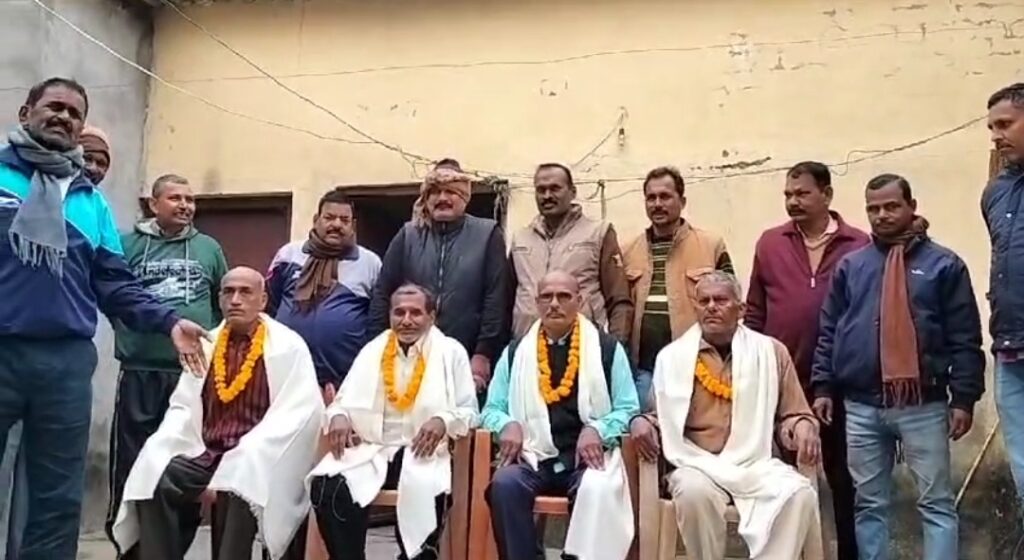 मोहिउद्दीननगर में गृह रक्षक के सेवा निवृत होने पर सम्मान समारोह का हुआ आयोजन 1 Screenshot 20240101 082133 Gallery 01